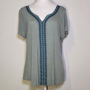 Light Teal Short Sleeve Top with Embroidery